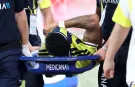 Fenerbahçe'ye yıldız oyuncudan kötü haber! Maça devam edemedi