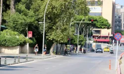 Antalya'nın merkezi boş kaldı, herke oraya kaçtı