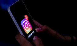 Bu telefonları kullananlar üzülecek! Artık Facebook ve Instagram'a girmeyecekler