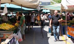 Pazarın tadı yok: Alanya'da vatandaş artık tane tane alıyor!