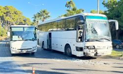 Antalya'da trafik kilitlendi! Otel çalışanlarını taşıyordu...