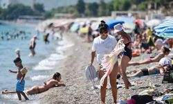 Antalya'da yaz yeniden kendini gösterdi