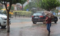 Gök gürlemeye başladı... Alanya'yı öğleden sonra vuracak