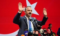 Yavuz Ağıralioğlu, Anahtar Parti’nin tanıtımını gerçekleştirdi