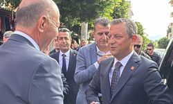 CHP Genel Başkanı Özgür Özel Alanya'da alkışlarla karşılandı