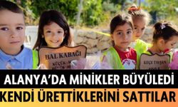 Alanya'da minikler büyüledi: Kendi yaptıklarını sattılar