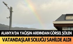 Alanya'da yağışın ardından görsel şölen: Vatandaşlar soluğu sahilde aldı