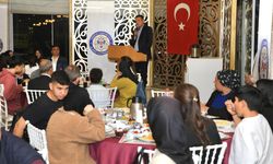 Alanya Kaymakamı Ürkmezer, gençler ve ailelerle iftarda buluştu