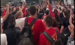 Papara Göztepe Sultanlar Ligi'ne Alanya'da yükseldi: Şampiyonluğu böyle kutladılar