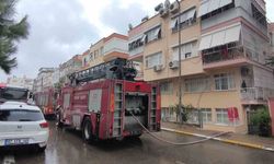 Antalya'da apartman bodrumunda yangın