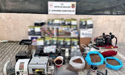 Antalya'da kaçak sigara üretimi çökertildi
