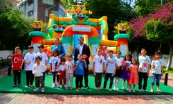 Alanya'da çocukların yüzü balon parkla güldü