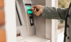 ATM kullanırken, telefonla konuşmak yasaklandı