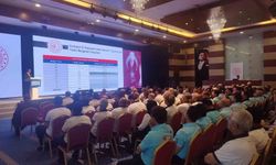 Antalya’da turizm sezon öncesi eğitimler tamamlandı: 300 kişi katıldı