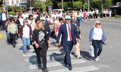 Alanya’da eğitimciler ve vatandaşlar sağlık için yürüdü