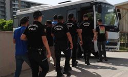 Antalya'da bin 316 kişi enselendi