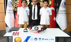 Antalya'nın robotları Türkiye'yi salladı