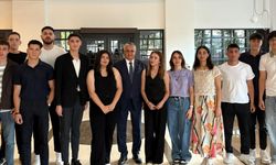 Antalya'da gençlerle  umuda sofra kuruldu