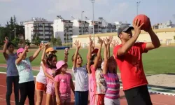 Antalya’da yaz tatili spor ve sanatla dolu geçecek