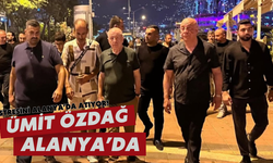 Stresini Alanya’da atıyor! Ümit Özdağ, Alanya’da