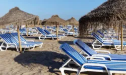 Antalya'da şezlong fiyatı dudak uçuklattı