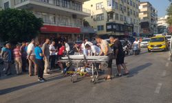 Alanya’da kamyon ile çarpışan motosiklette 2 kişi yaralandı