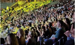 Niran Ünsal‘dan Alanya’da unutulmaz konser