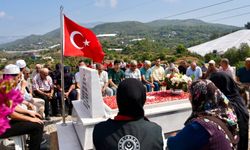 Alanya'da şehit Aras dualarla anıldı