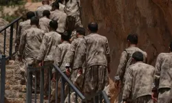 PKK'lılar askere mi alınacak? Bakanın açıklamaları şoke etti