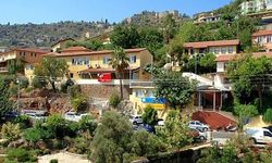 Alanya'da okul binası krizi: Mahkemelik oldular