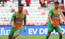 Alanyaspor'da bir ayrılık bir devam