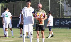 Alanyaspor, gençler A takıma başarı diledi