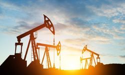Petrol fiyatlarında sert düşüş: Gözler akaryakıta çevrildi