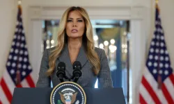 Melania Trump’tan Epstein Reddi