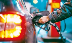 Motorine dev zam geliyor: Salı gününden itibaren pompaya yansıyacak