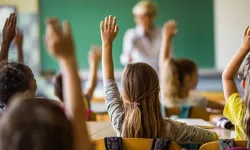 12 Haziran'da okullar tatil mi? 12 Haziran 2026 neden tatil?