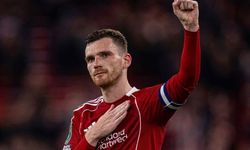 Beşiktaş ve Fenerbahçe'ye transfer şoku! Robertson transferi resmen açıklandı