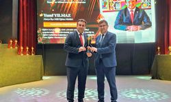 Alanya Milli Eğitim Müdürü'ne ‘Yılın Eğitim Yöneticisi’ ödülü