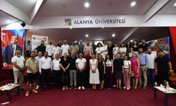 Alanya Üniversitesi’nde sektör temsilcileriyle stratejik buluşma