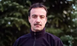 Devrim Nas kimdir?