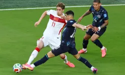 İLK YARI BİTTİ l Türkiye 0-1 Paraguay