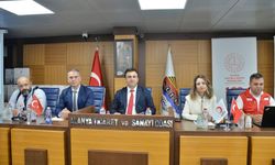 Alanya'da okullardan kan toplanıyor
