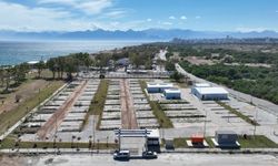 Antalya Lara Sahili'ne yeni 'Karavan Park'