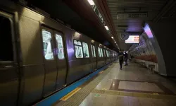 Son dakika l İstanbul'da metro Bostancı durağında raydan çıktı