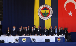 Fenerbahçe'de kongrede gerginlik! Başkanlık yarışı kızıştı
