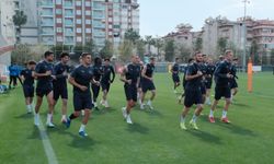 Alanyaspor'un kamp programı belli oldu: Kimler gitti, kimler kaldı?