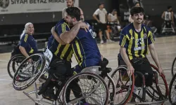 ŞAMPİYON FENERBAHÇE l Beşiktaş 77-80 Fenerbahçe MAÇ ÖZETİ İZLE