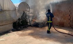 Antalya'da alevlerin arasında kayboldu: Otomobil kullanılamaz hale geldi