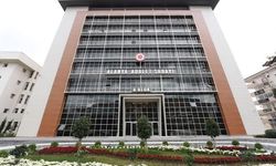 Alanya’da cüzdan çalmanın bedeli ağır oldu: Yakayı ele verdi
