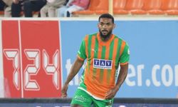 Alanyaspor'un Brezilyalı stoperi Çin'e kiralık gitti